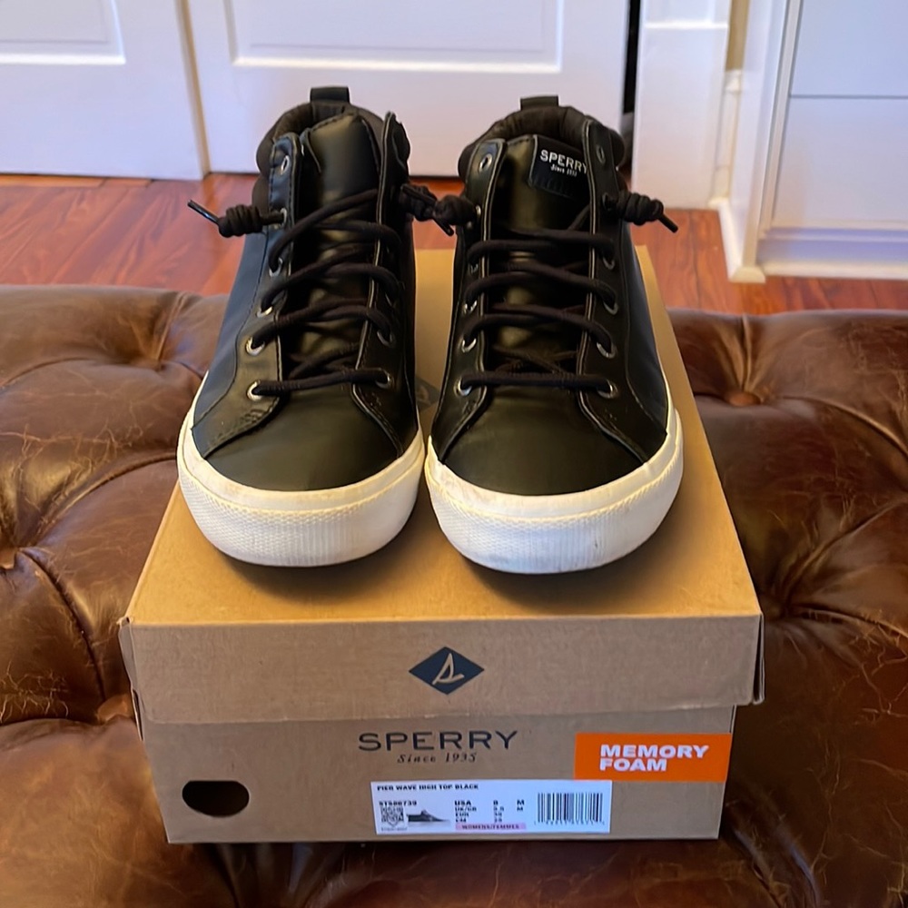 Sperry Pier Wave High Top
